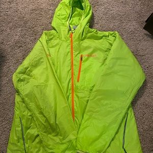 Men’s rain jacket.
